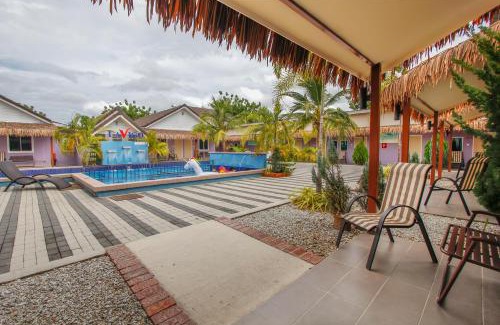 Kampung Kedawang Complejo | Lavigo Resort