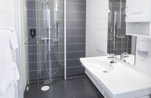 Brekke Hotel | Lavik Fjord Hotell