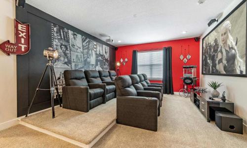 Bay Lake Casa | Lavish 8 Bdrm Villa With Themed Bedrooms at Encore