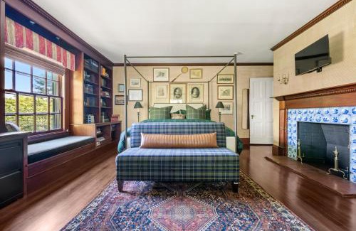 Dedham Casa | Lavish Boston Mansion Pool, Gardens, Games, Pond!