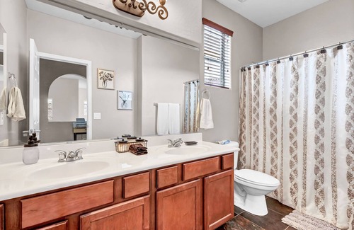 Foothills Reserve Casa | Lavish Desert Escape w/Game Room, Private Pool, Bikes & More - Sleeps 12