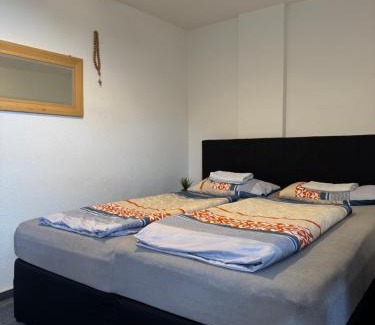 Lubeck City Centre Apartamento | LaViva Home 24 - Studio mit Galerie