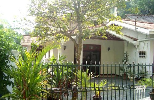 Anniwatta Casa | Layathraa Kandy