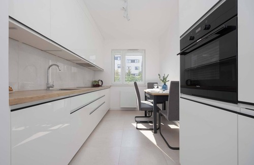 Warsaw Apartamento | Lazurowa 15A | Warsaw | Charming Apartment | Parking Space | Garden