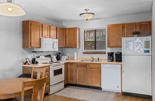 Osage Beach Condominio | Lazy Days B-01