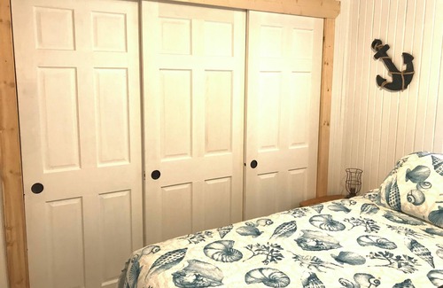Monticello Cabaña | Lazy Daze Cottage with Great Lake Freeman views in Monticello, IN.