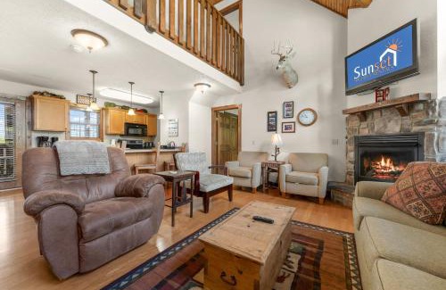 Reeds Spring Casa | Lazy JC Lodge lodge