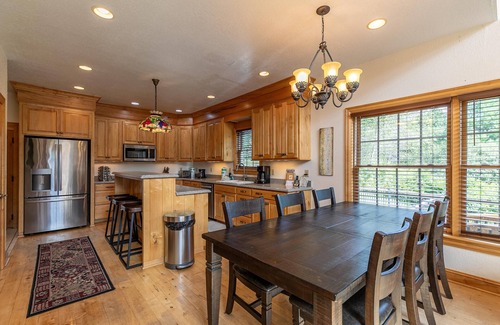 Crumpler Casa | Lazy River Lodge - Riverfront home with fire pit, hot tub!