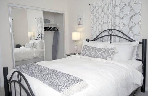Waterfront Apartamento | LBC Cozy Suite -Downtown! Beach!Centrally Located!