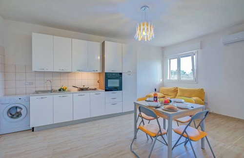 Manduria Apartamento | Le Bianche Apt 2 with Garden near The Sea