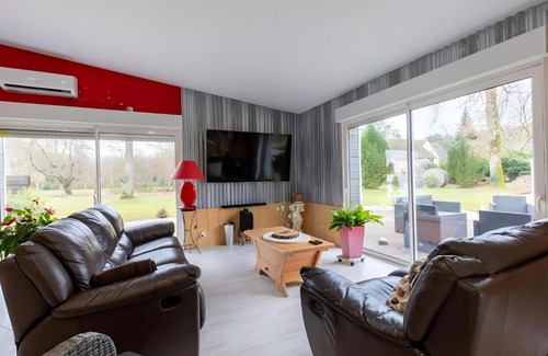 Guecelard Casa | Le Bois D'Ourné - Nature - Piscine - 7p - Rêve au Mans