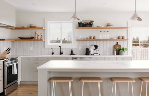 Prince Edward Casa | Le Bon Vivant - A County Fieldhouse Retreat