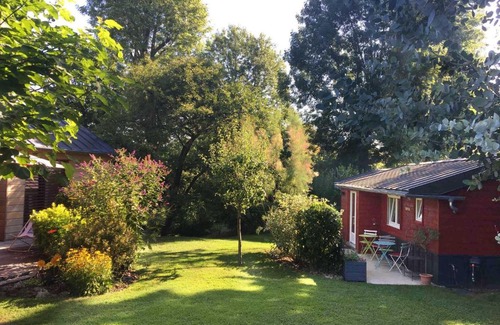 Chessy Cama Y Desayuno | Le Cabanon de Chessy
