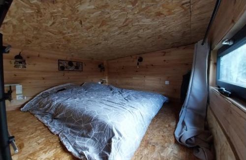 Saint-Michel-de-Chavaignes Chalet De Esquí | Le Champ de la Tortue