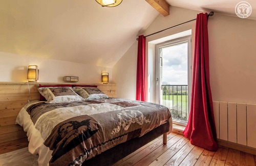 Auxy Otro | Le Chalet - AUXY - Gîte