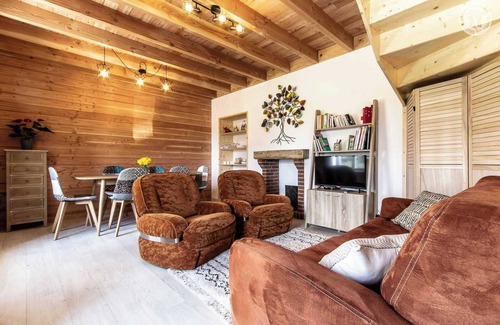 Auxy Otro | Le Chalet - AUXY - Gîte