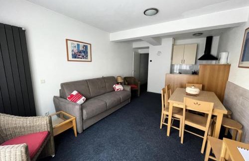 Eaux-Bonnes Apartamento | Le Chalet - Piscine - 2 Pièces pour 6 Personnes MAE-6053