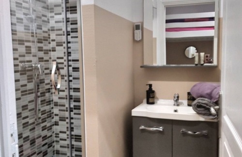 Evreux Apartamento | Le Charmant Studio 4 Face Gare, Wifi Gratuit et Proche Toutes Commodités