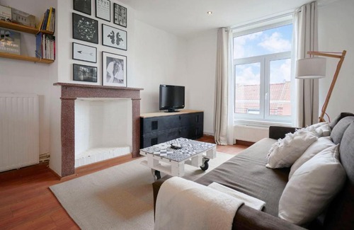 Lille-Moulins Apartamento | Le charme de l'ancien dans le centre de Lille.