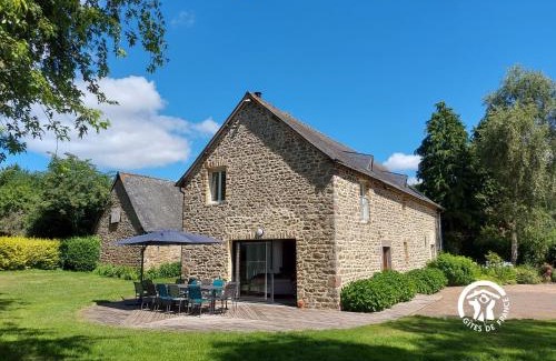 Aron Casa | Le Chaussis