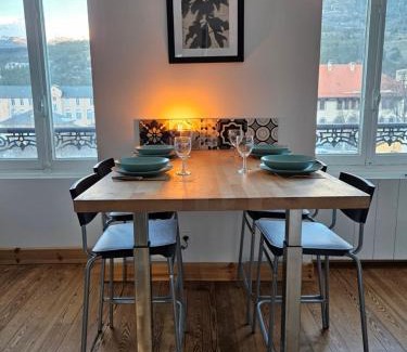 Barcelonnette Apartamento | Le cocon de la Pare- Superbe T3 plein centre