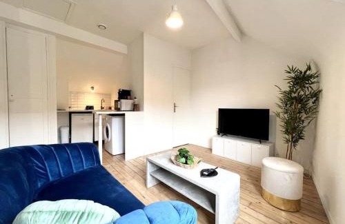 Montigny-sur-Loing Apartamento | *Le cocon de Montigny*