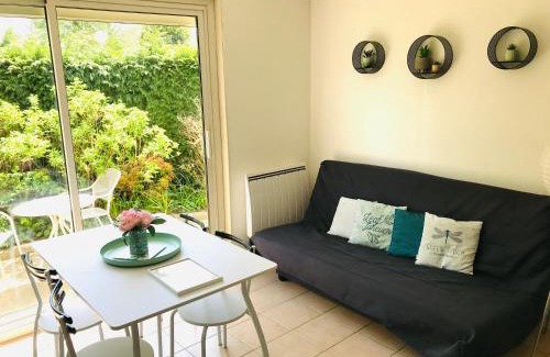 Liffre Apartamento | LE COCON - Terrasse - Lumineux - Proche RENNES