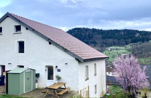 Fresse-sur-Moselle Apartamento | Le Coin du Randonneur, terrasse et jolie vue
