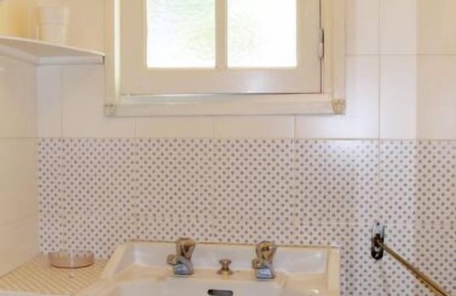 Luynes Casa | Casa de vacaciones Le Coteau Fleury (LYE100) en Luynes - 2 personas, 1 dormitorios