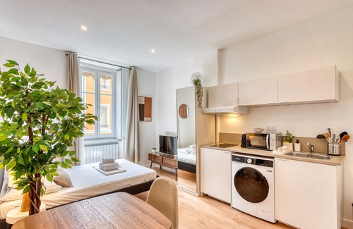 Le Bourg - Gare De Vaise Apartamento | Le Docks Lodge - Studio - proche quai de Saone