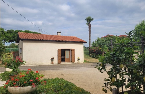 Saint-Arroumex Casa | Le Gîte De Gayssanes: encanto y tranquilidad en el corazón de la naturaleza