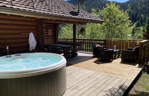 La Bresse Chalet De Esquí | LE GRAND CERF Chalet en rondins avec SPA Jacuzzi