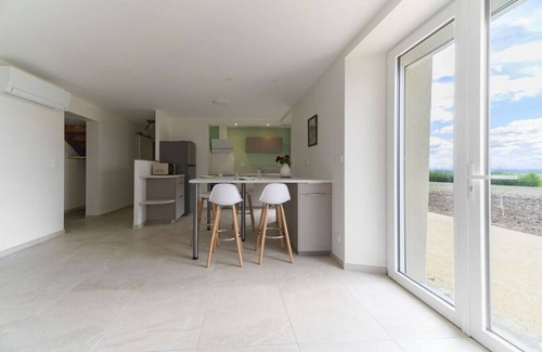 Saulcet Casa | Le Grand Penaud - Large air-conditioned designer duplex apartment