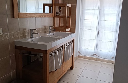 Lavaur Casa | L'Aile-Cuádruple-Baño Privado