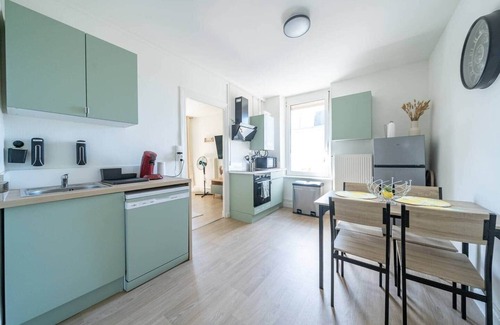 Homecourt Apartamento | Le Julie -Spacious - 5 pers' - 3 beds - Railway station 500m