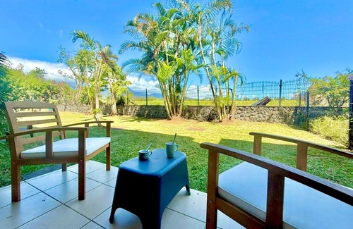 Bras-Panon Apartamento | Le Kerbo, Peace & Private Jacuzzi in Bras-Panon