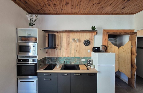 Laragne-Monteglin Apartamento | Le Loft - 1-bedroom apartment - Ground floor. Ideally located for shopping and tourism.