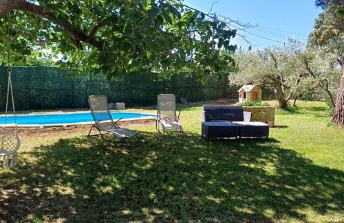 Montfrin Casa | Le Mélomane - Maison climatisée avec jardin clos