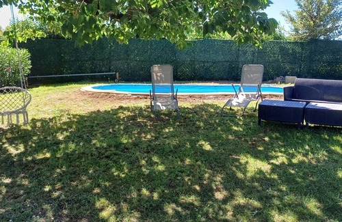 Montfrin Casa | Le Mélomane - Maison climatisée avec jardin clos