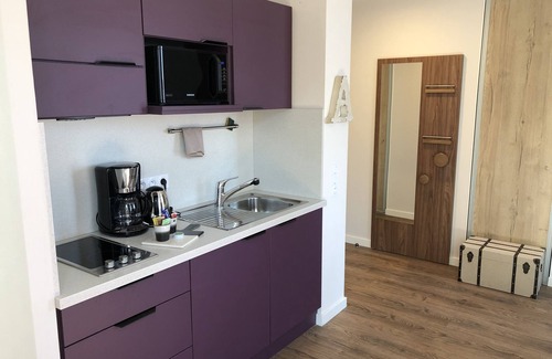 Perignat-les-Sarlieve Apartamento | Apartamento-Baño en la habitacion-Appartement