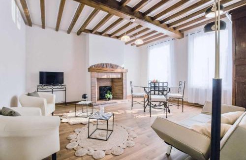 Pougy Casa | Le messager