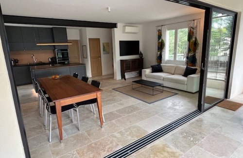 Blauvac Villa | Le Montagard - Exceptional Holiday Home in Blauvac | Provence | France