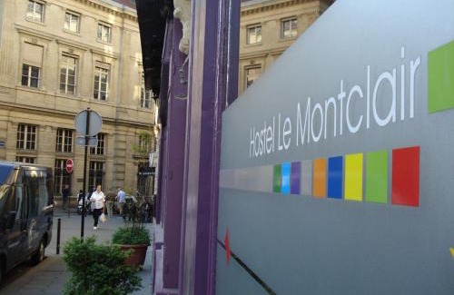 Clignancourt Hostal | Le Montclair Montmartre by River