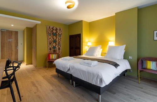 Ambert Casa | Le Moulin de Nouara