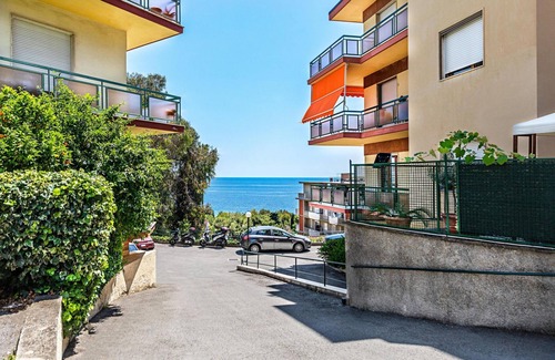 Sanremo Apartamento | Le Orchidee 19 by Wonderful Italy