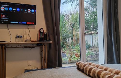 Champigny-sur-Marne Apartamento | Le patio Aristide