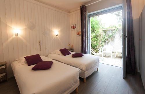 Pontaillac Hotel | Le Pavillon Bleu Hotel Restaurant