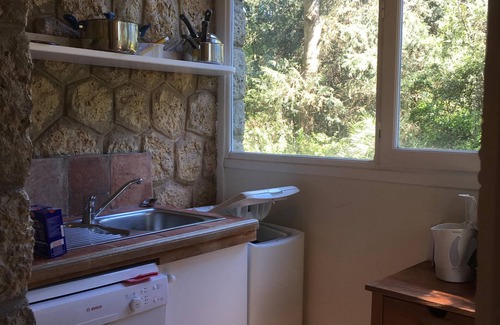 Salles-d'Aude Apartamento | Apartamento-Villa-Baño privado con ducha-Vista al Jardín-Le Pavillon de Chasse