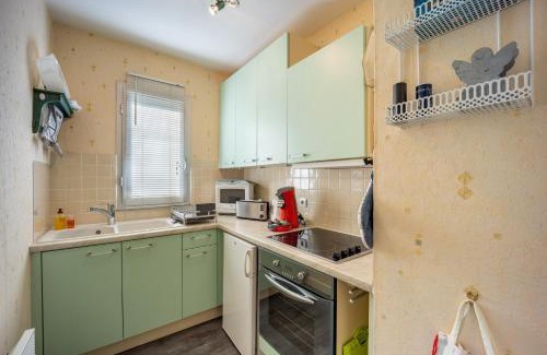 Bernieres-sur-Mer Apartamento | Le Pavois - appartement à 50 mètres de la mer