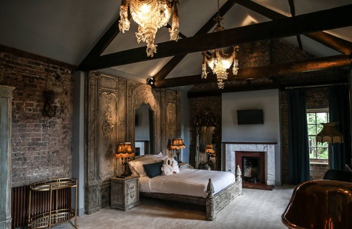 Otterburn Cama Y Desayuno | Le Petit Chateau & William de Percy